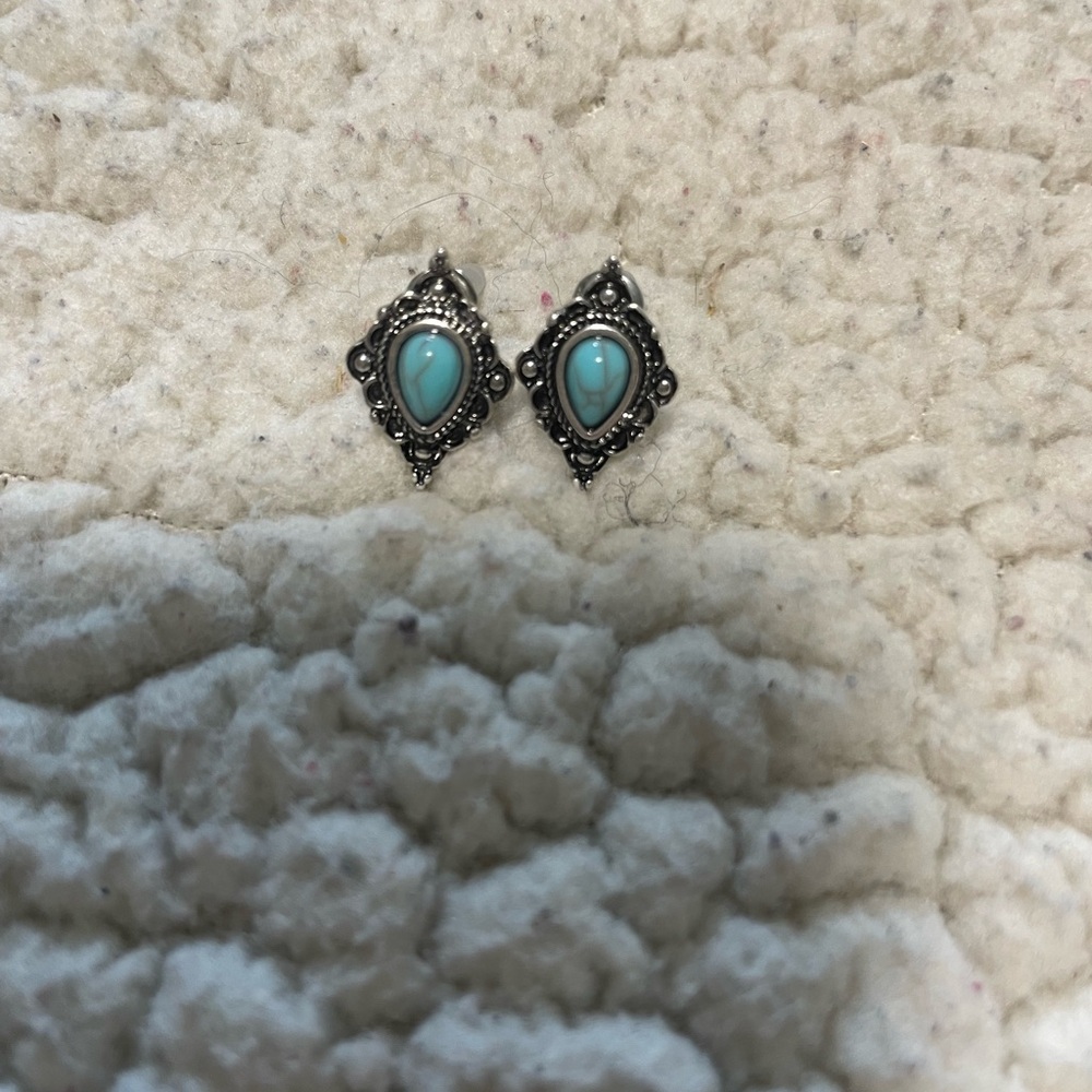 Turquoise Earring Lot - Picture 4 of 4